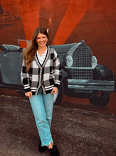 Load image into Gallery viewer, Carly Cardigan