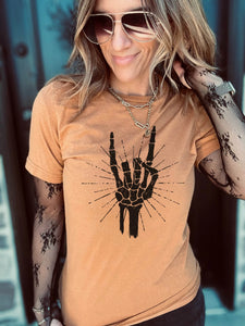 Rock N Roll Skull Tee - Southern Grace Shoppe