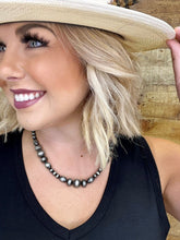 Load image into Gallery viewer, Amarillo Short Necklace - Southern Grace Shoppe