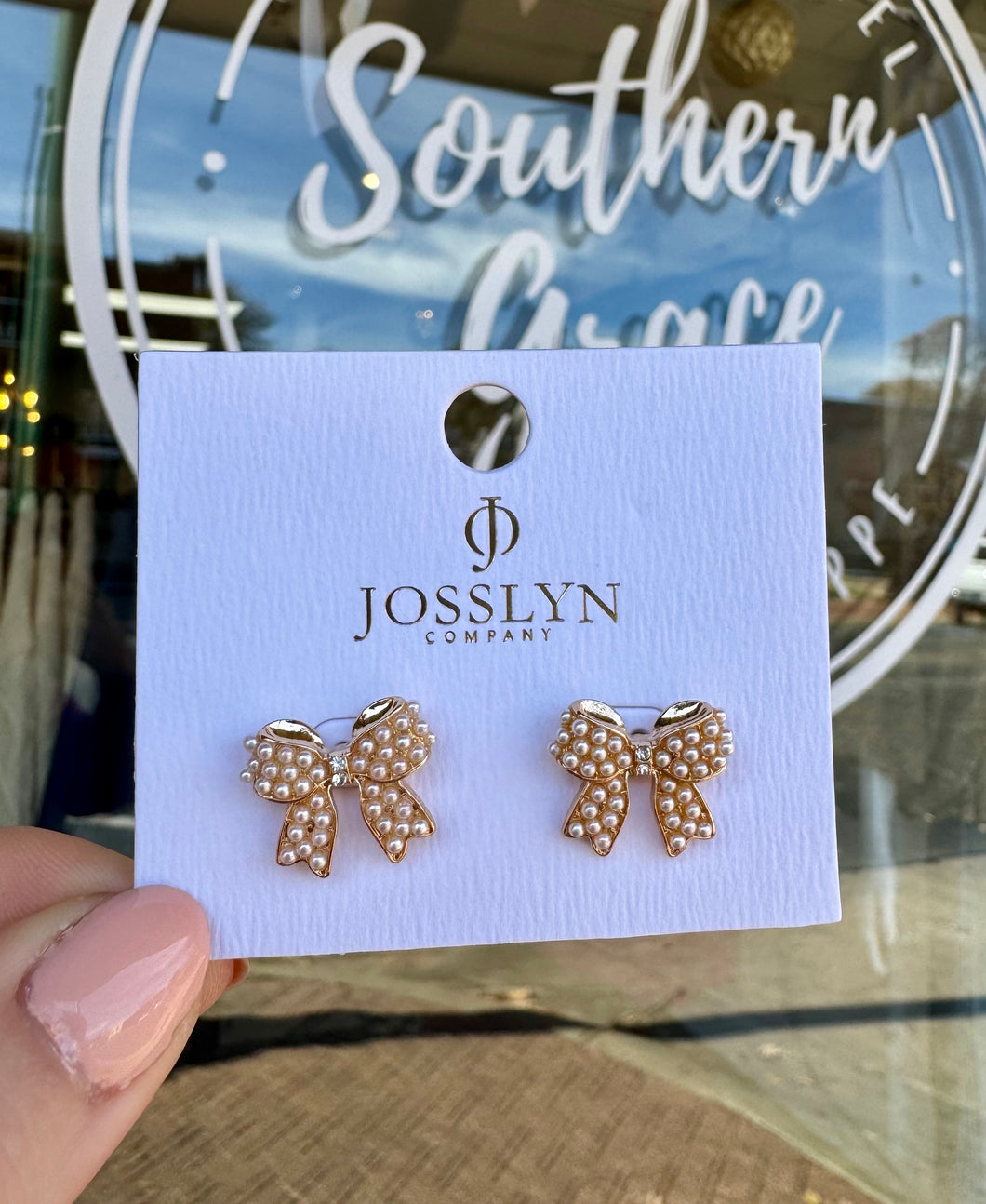 Bows & Pearl Earring