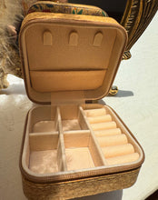 Load image into Gallery viewer, Boho Floral Jewelry Box - Travel