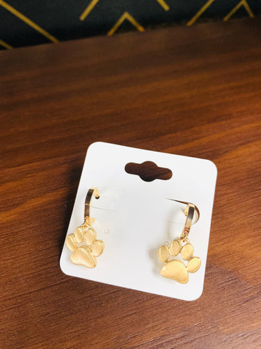 Gold Paw Earrings - Southern Grace Shoppe