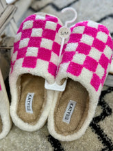 Load image into Gallery viewer, Slippers - Pink/White Checkered - Southern Grace Shoppe