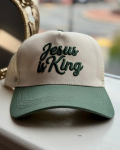 NEW SOUTHERN GRACE how blessed are we hat in beige How blessed are We hat – Irresistible Elegance main image 4