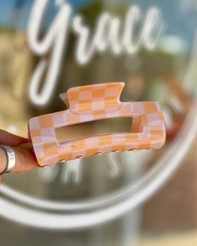 Jumbo Claw Clip - Peach/Cream Checker - Southern Grace Shoppe